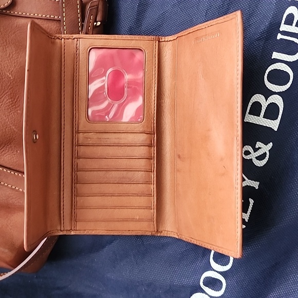 Dooney and Burke Saddlebag and Wallet Floritine. - Picture 11 of 12